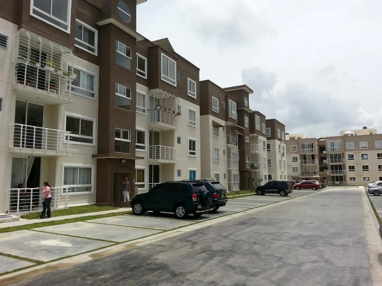 Parque Verde 3 Brs Ac 2 Baths Near Us Embassy Apartamento Santo Domingo